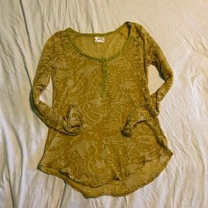 Intricate free people long sleeve Henley